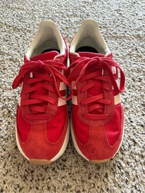 Addidas Run 70s 2.0 size 6.5